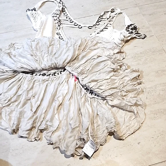 Silk Chain Top Size 8 - Picture 4 of 7